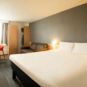*** Hotel Ibis Orly Tram 7 Francja